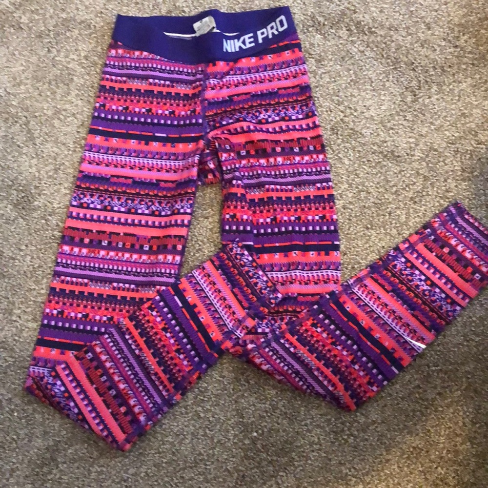 Nike pro dri fit leggings